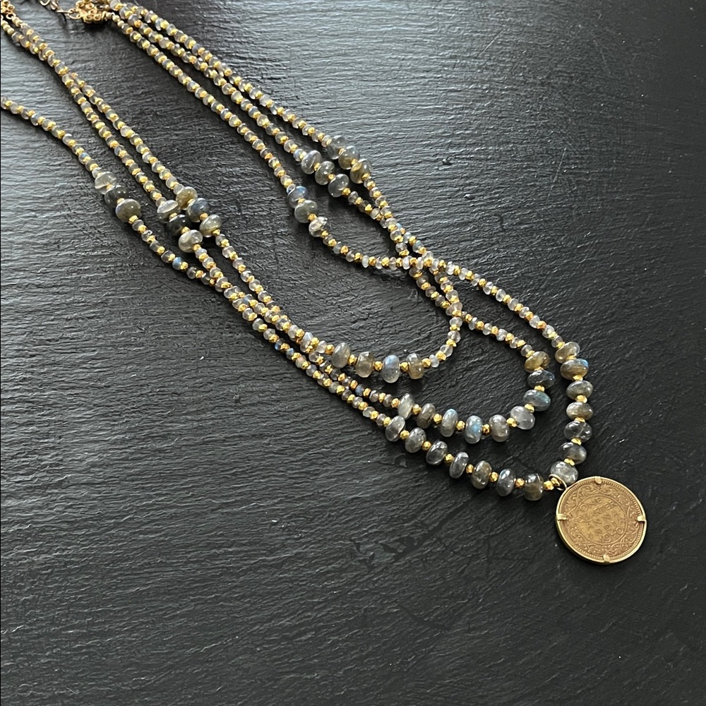 Elegant Gold and Gray Beaded Necklace, coin replica 
clasps  at  back neck
OS